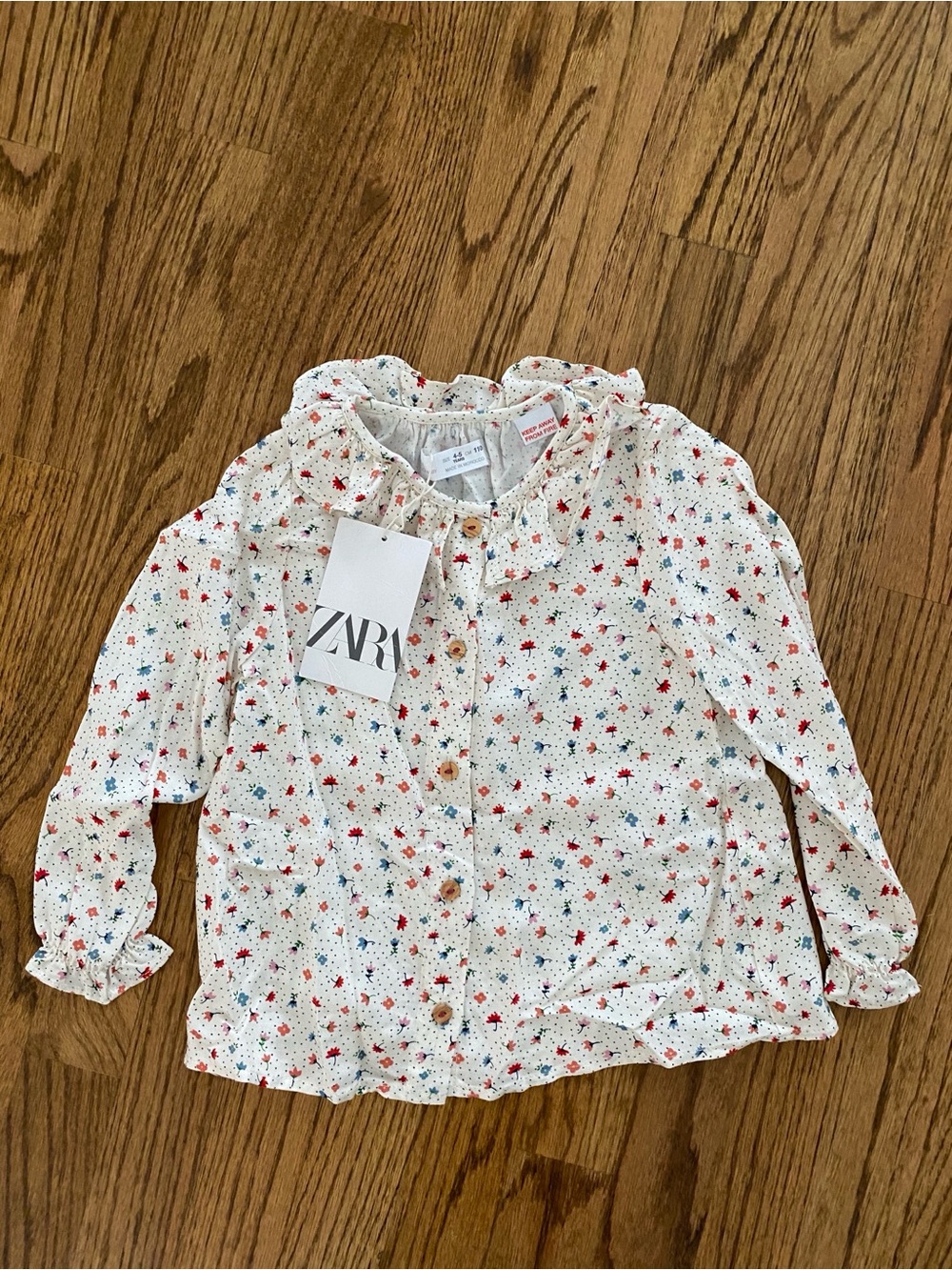 NWT Zara Floral Cream Ruffle Blouse Top 4/5 4 5